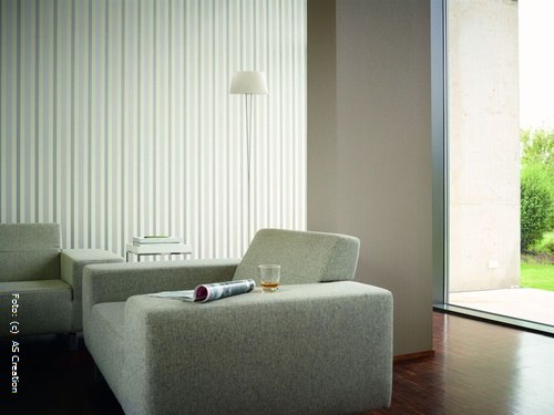 Grüne Räume wirken frisch und beruhigend. Sind die Grüntöne zu kalt, können sie das Temperaturempfinden in Zimmer beeinflussen.